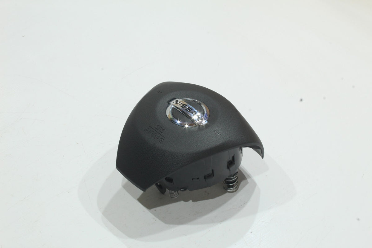 2021 Nissan Maxima Driver Wheel Airbag, Genuine OEM, photo 3